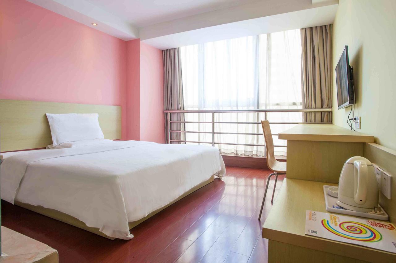 7Days Inn Zixing Dongjianghu Camera foto